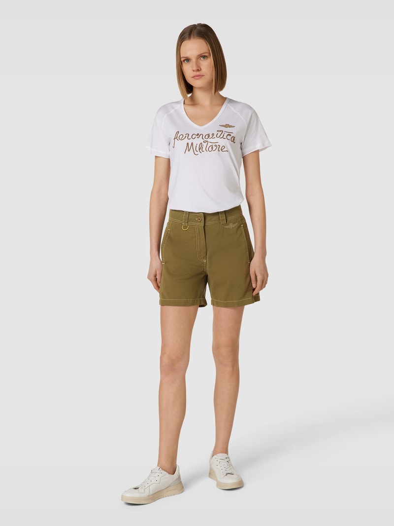 Bermuda mit Label-Details in khaki