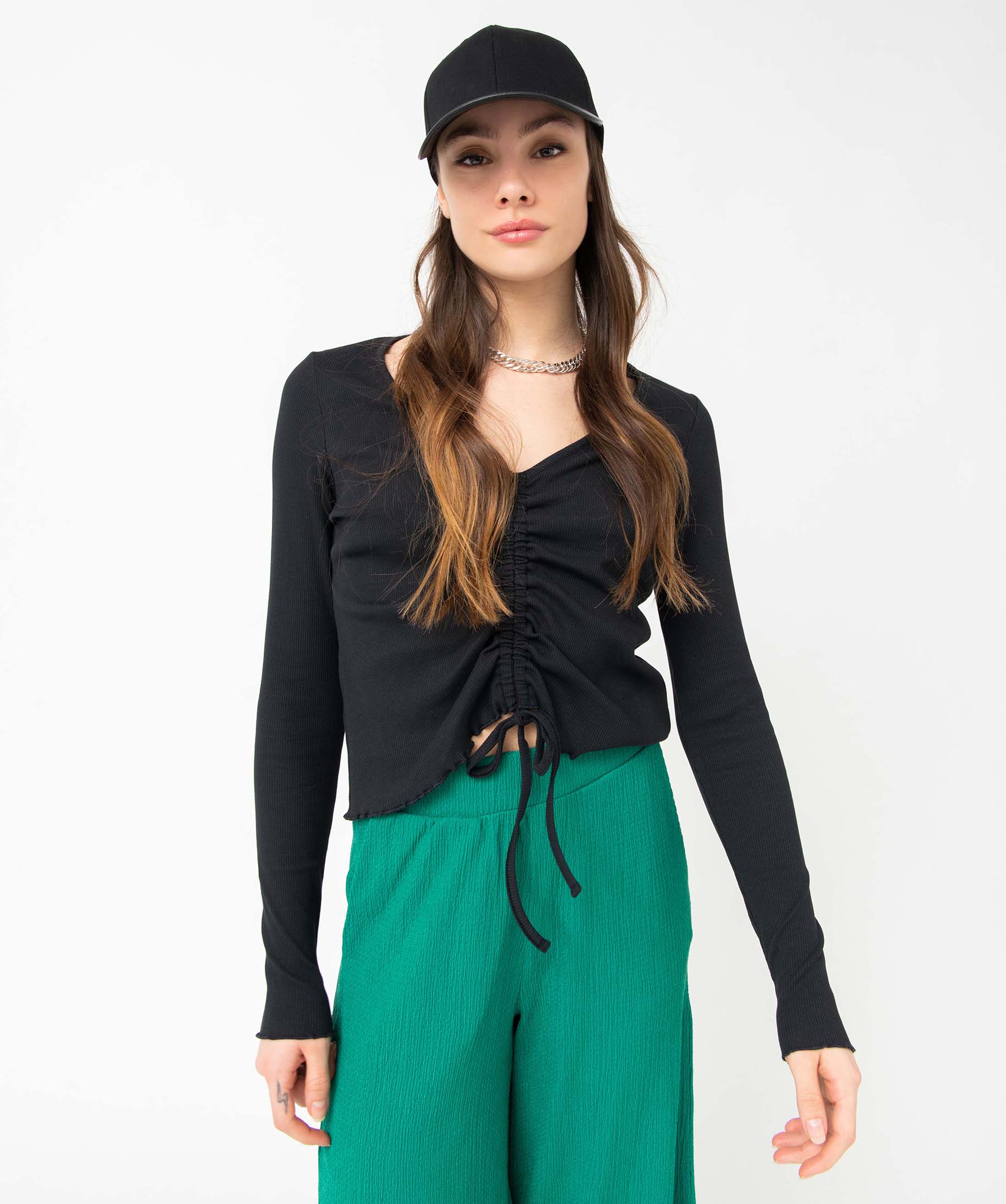 Tee-shirt femme à manches longues avec devant ajustable noir | GEMO