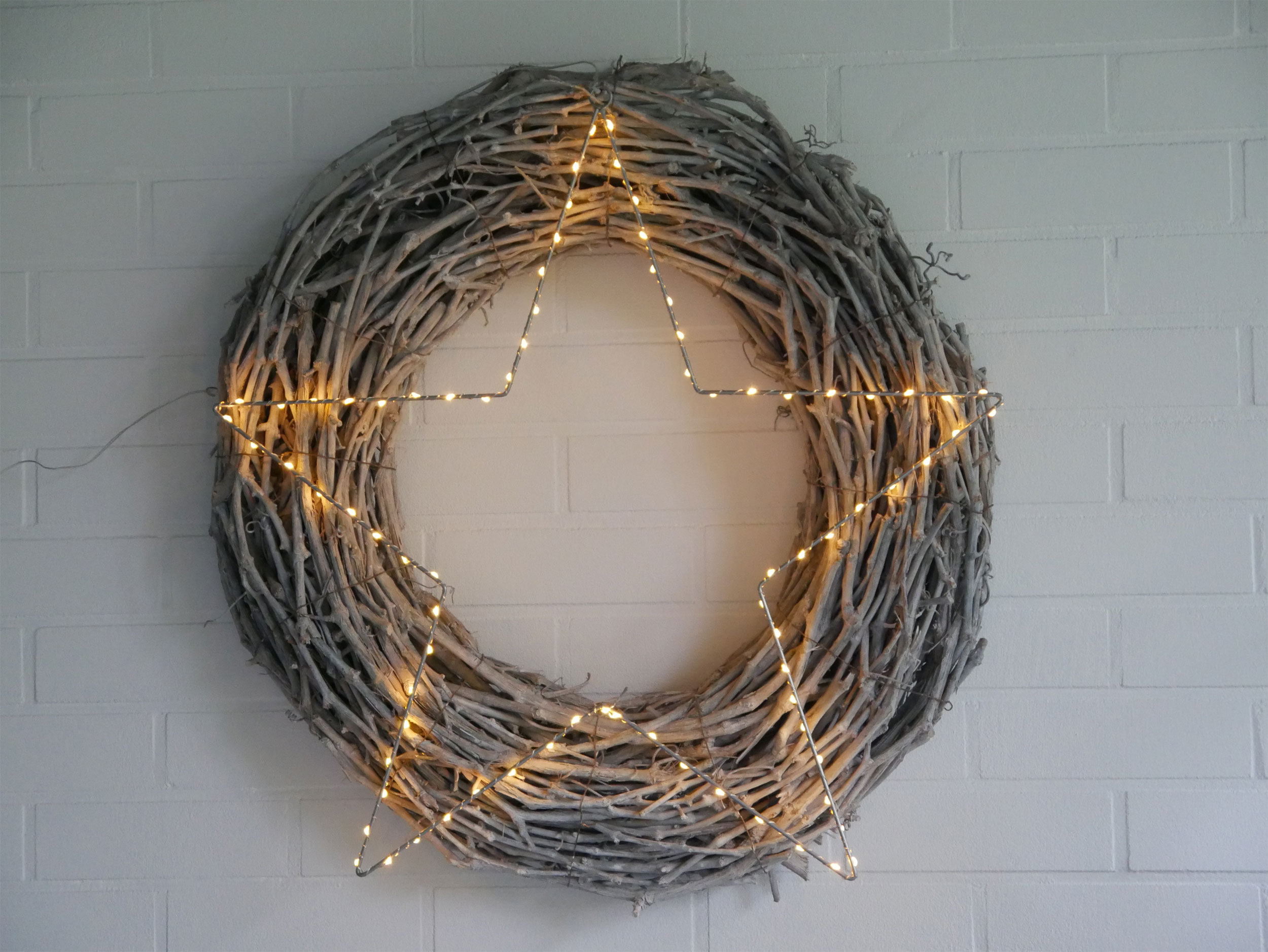 LED - LEUCHT - STERN