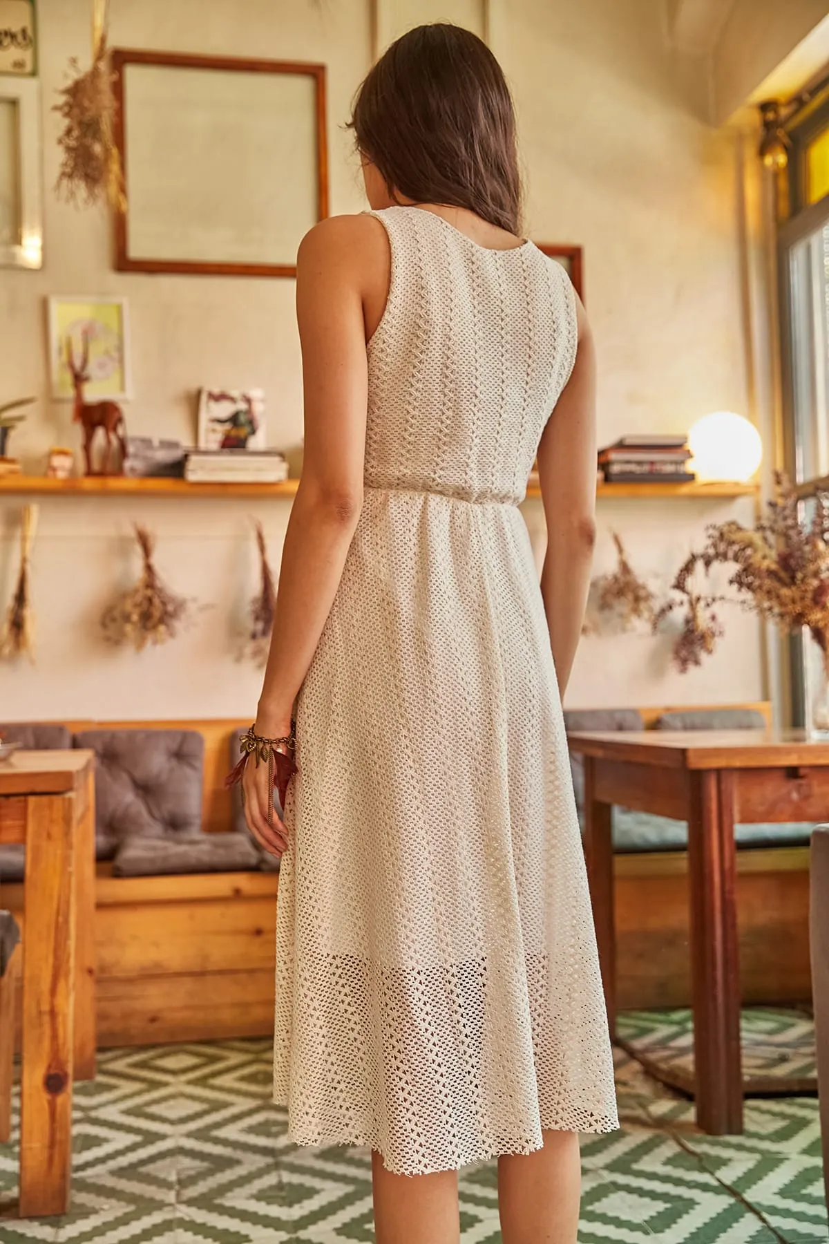Olalook  Damenkleid aus Guipure-Guipüre mit steinerner Taille und elastischem Futter ELB-19000433