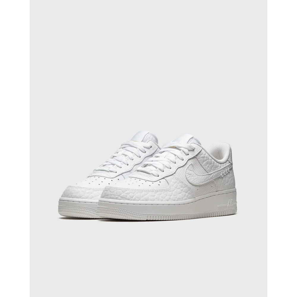 Nike Air Force 1 07 DZ4711-100 / weiss