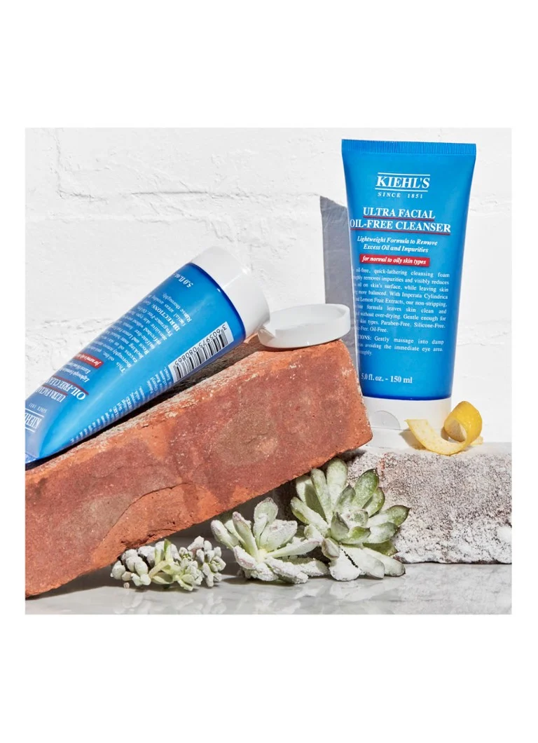 Kiehl's Ultra Facial Oil-Free Cleanser - kasvojenpuhdistusaine