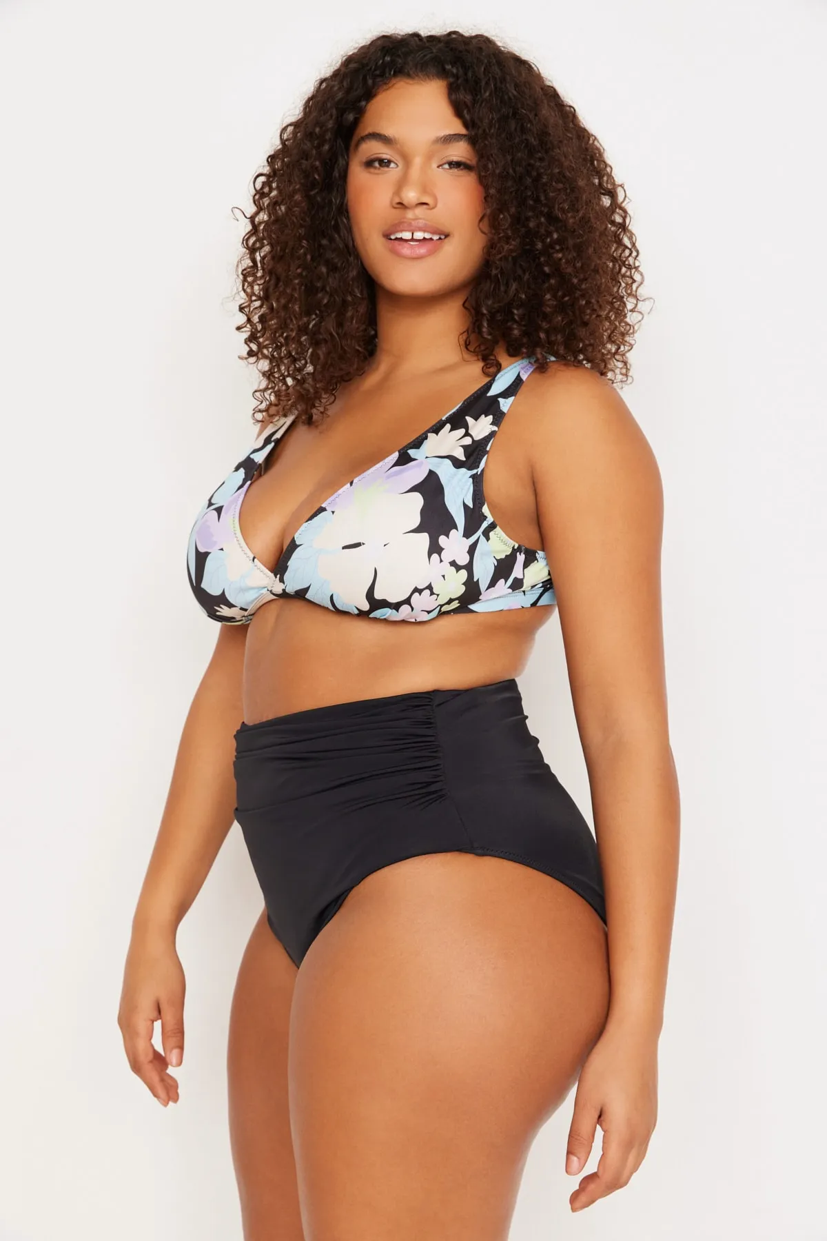 Trendyol Curve  Schwarze, korsettierte Bikinihose mit hoher Taille TBSSS23CR00001