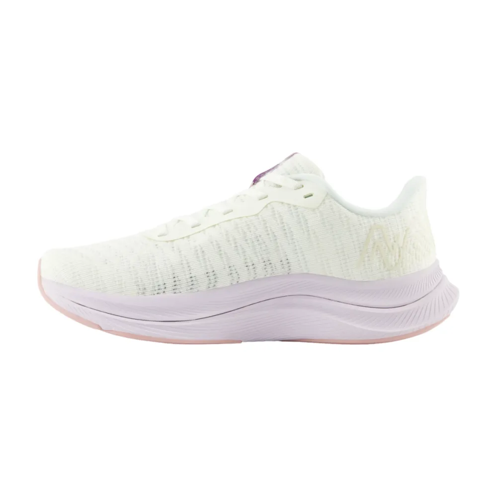New Balance FuelCell Propel v4 WFCPRWV4 / weiss