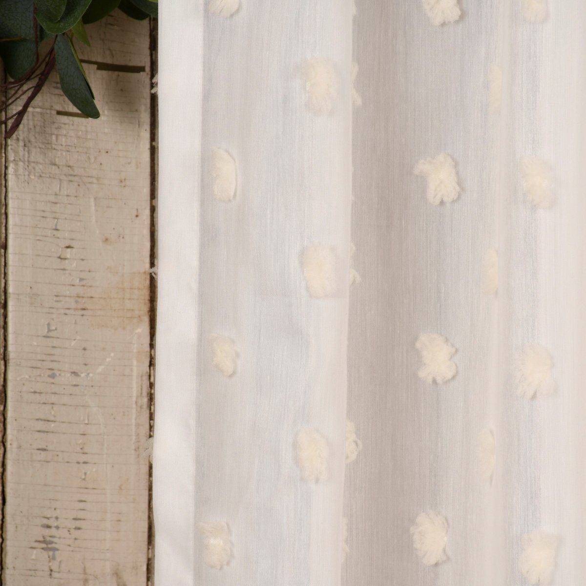 Meterware Rasch Textil Bambino Stores Pom Pom Puscheln weiß creme 3m, (1 St), halbtransparent, Kunstfaser, bestickt