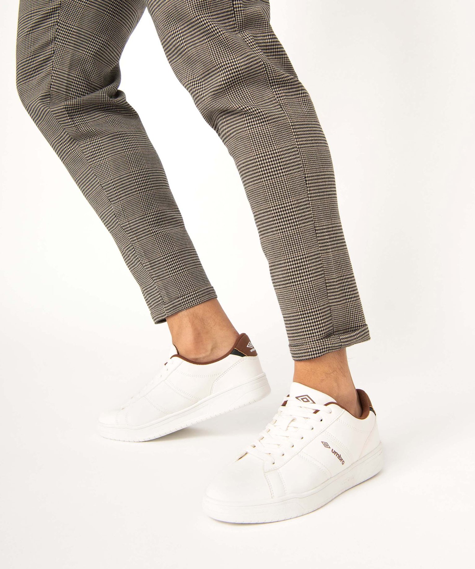 Tennis homme unies à lacets – Umbro Nabia blanc | GEMO