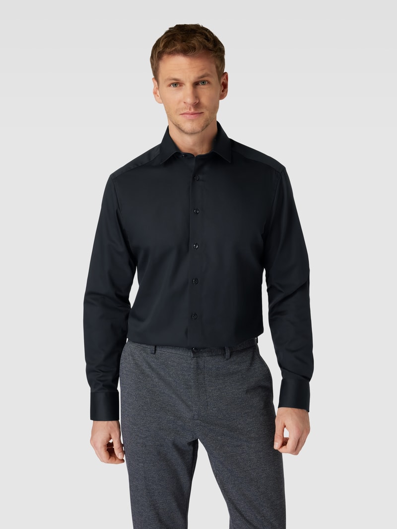 Modern Fit Business-Hemd mit Kentkragen Modell 'Global' in schwarz