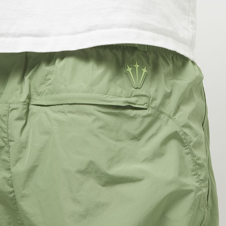 NIKE x Nocta NRG Cardinal Stock Track Pant Woven oil green/(lt liquid lime)