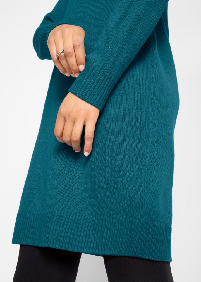 Strickkleid mit Stehkragen