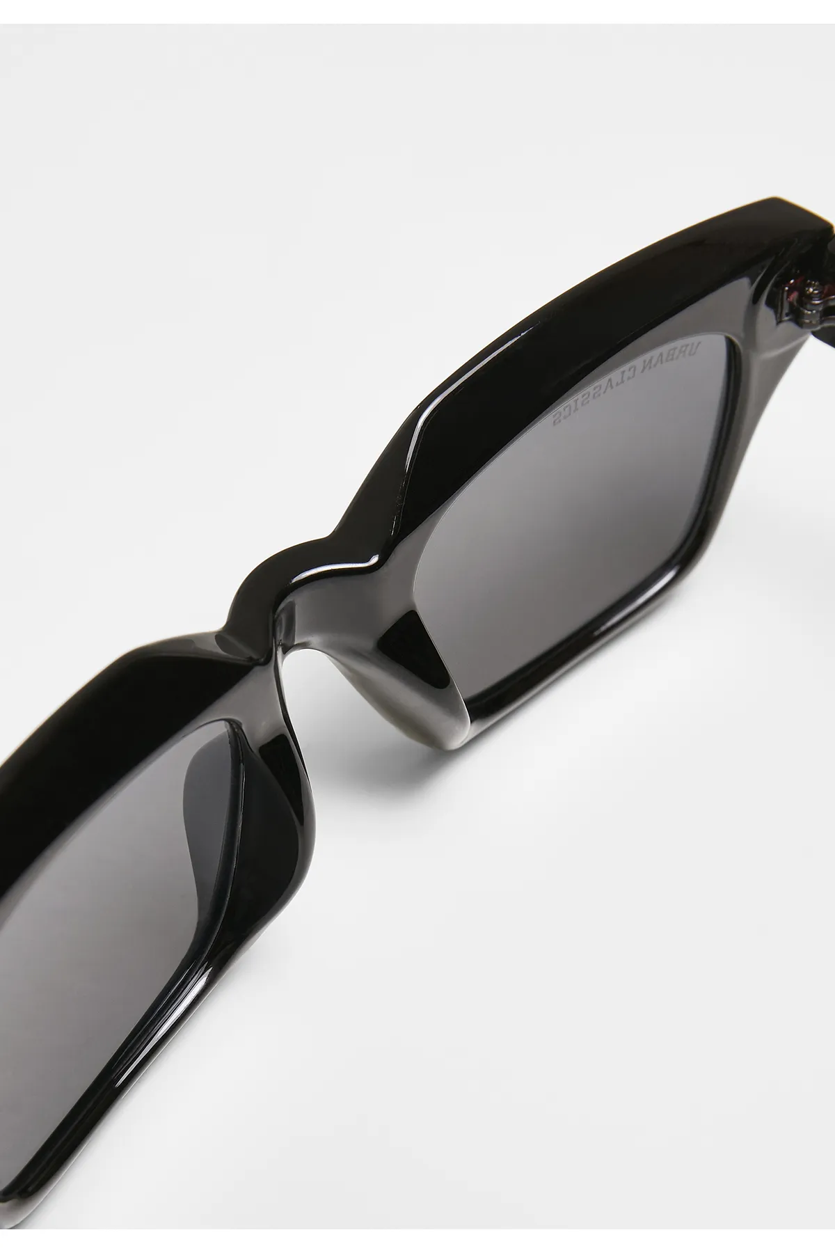 Urban Classics  Unisex-Sonnenbrille Poros mit Kette
