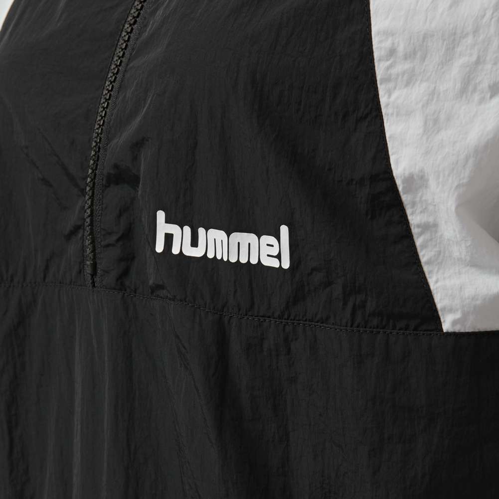 hummel HIVE hmlLUNA Crop Damen kurze Jacke 207055-2001