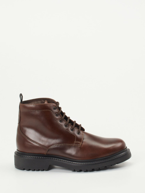 Boots-47012090726 Ralph Harrison