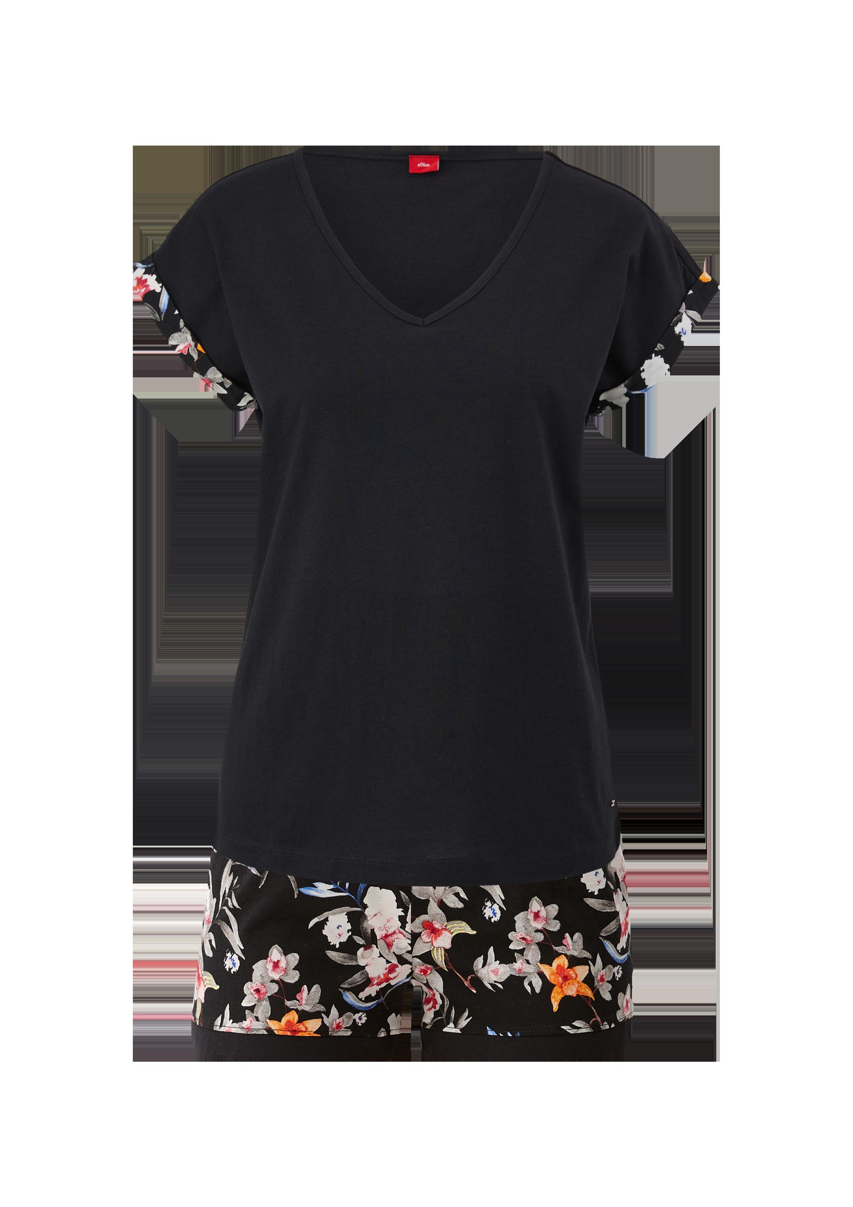 Kurzer Pyjama mit floralem Print  6000101-99A3
