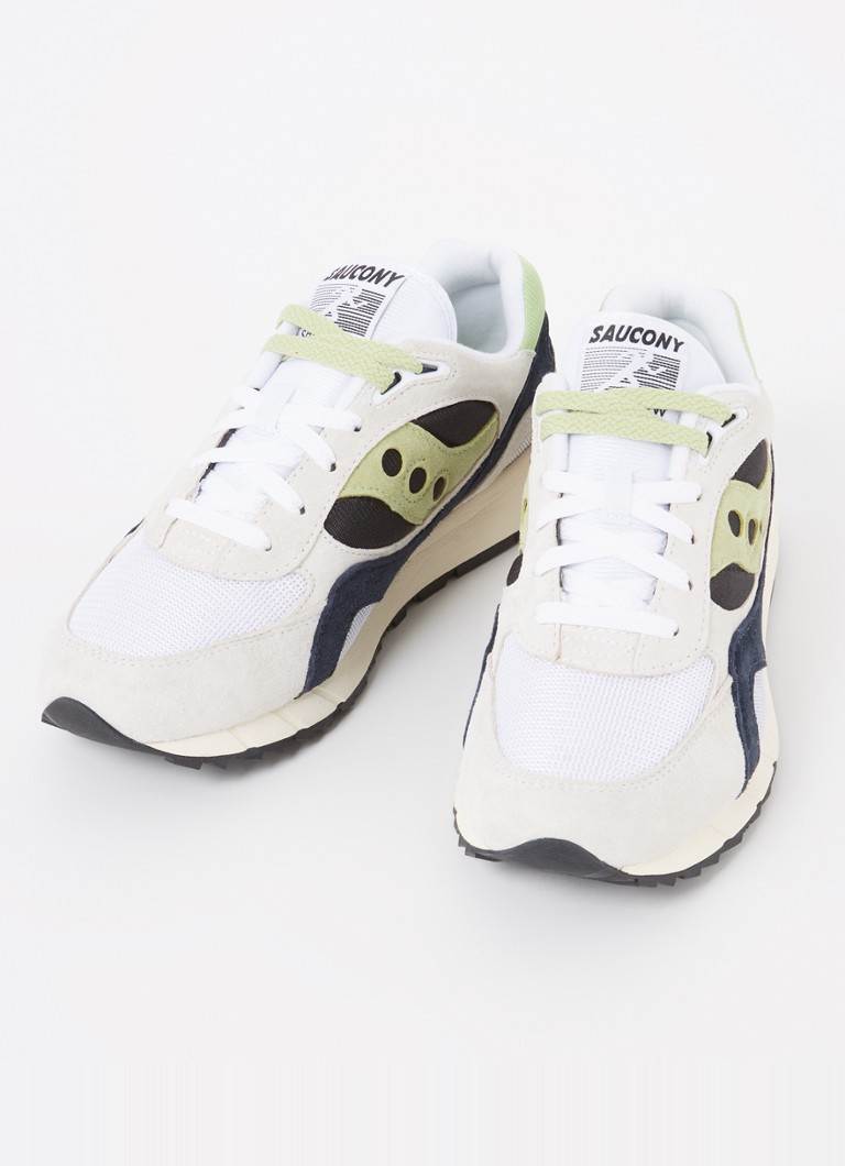Tênis Saucony Shadow 6000 em camurça com detalhes em mesh.