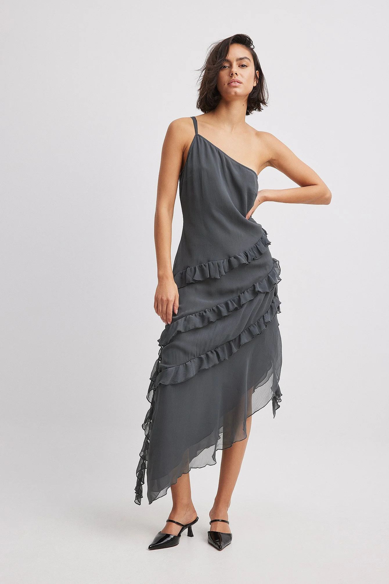 Chiffon-Midikleid mit Rüschen
