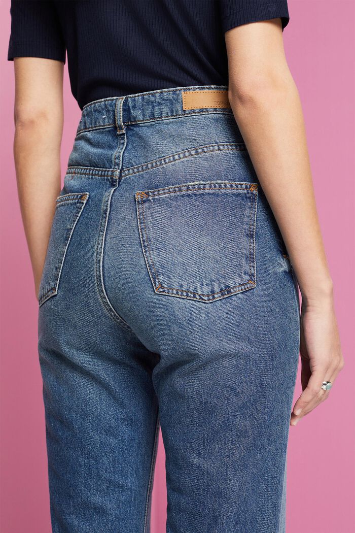Ausgestellte Retro-Jeans