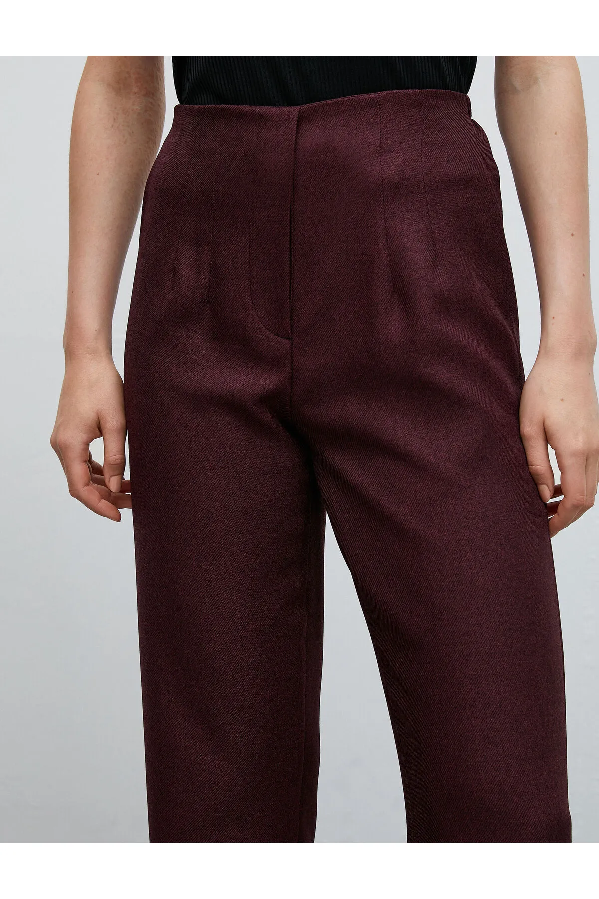 Koton  Stoffhose mit geradem Bein und hoher Taille