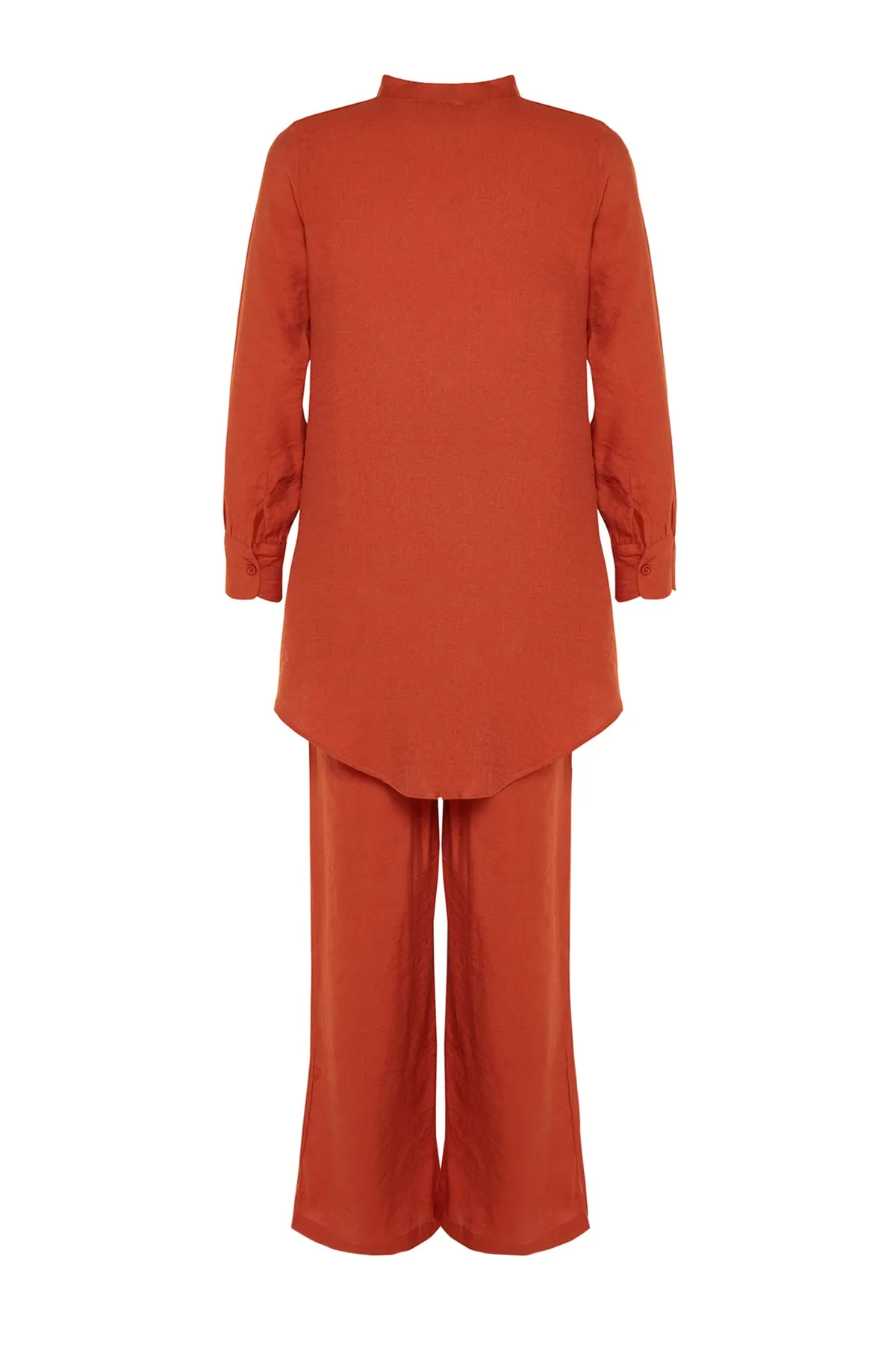 Trendyol Modest  Zimtfarbenes, halb verdecktes Tunika-Hosen-Set mit Schulterdetail und Knopfleiste, gewebt TCTSS22US0098