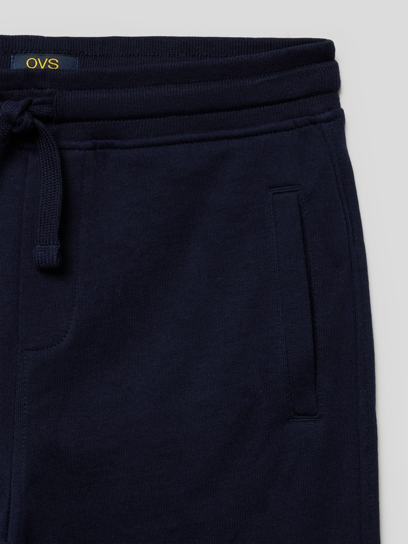 Sweatpants mit seitlichen Eingrifftaschen in marineblau