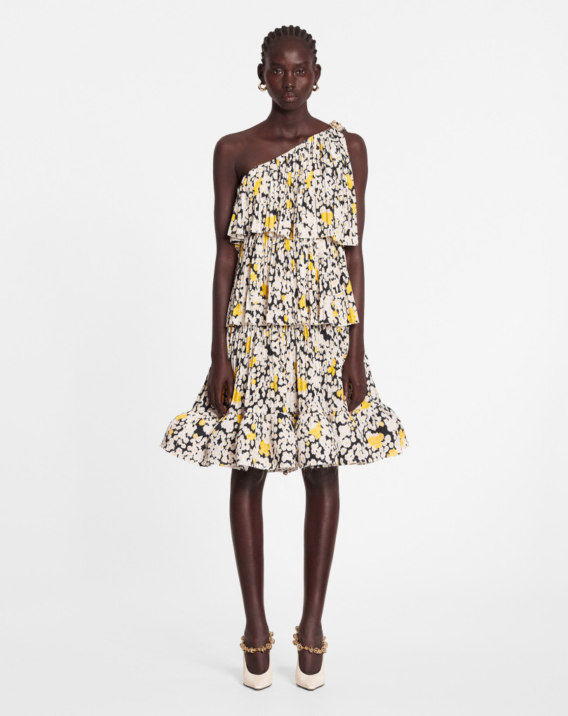 ROBE ASYMÉTRIQUE AVEC VOLANTS EN CHARMEUSE IMPRIMÉE