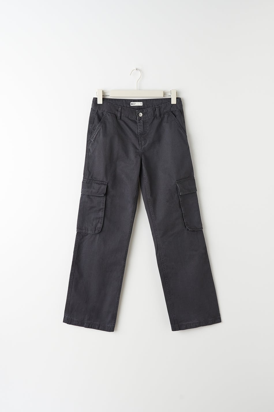 Low waist cargo jeans