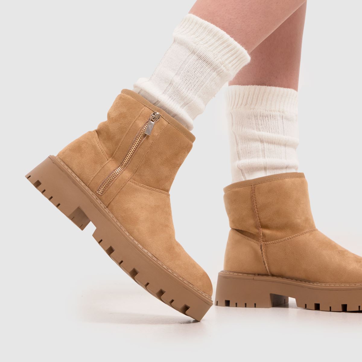 Schuh Carman – Bruna stövlar i fuskpäls