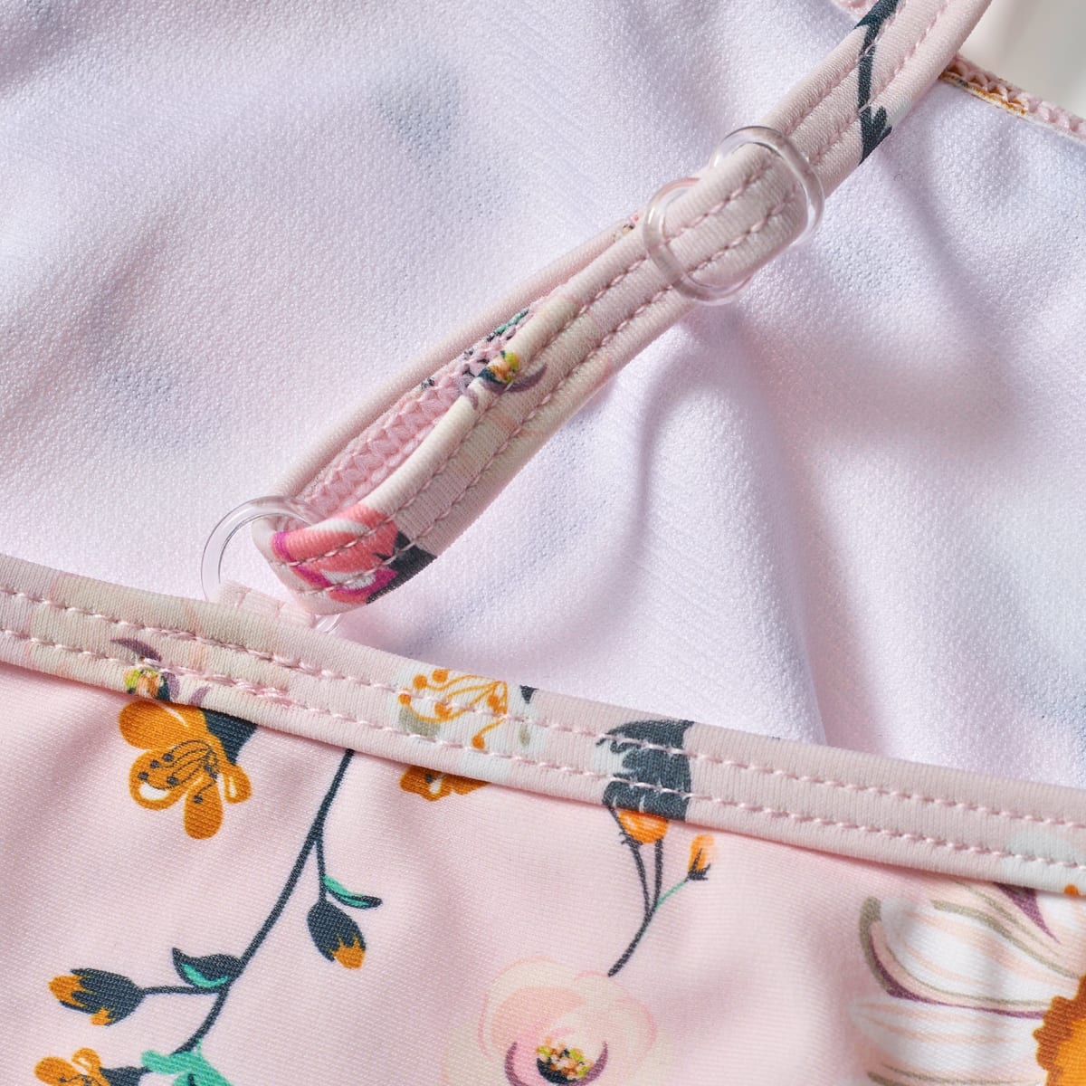 Badeanzug mit Blumen-Muster, rosa, Gr. 98/104, 1 St