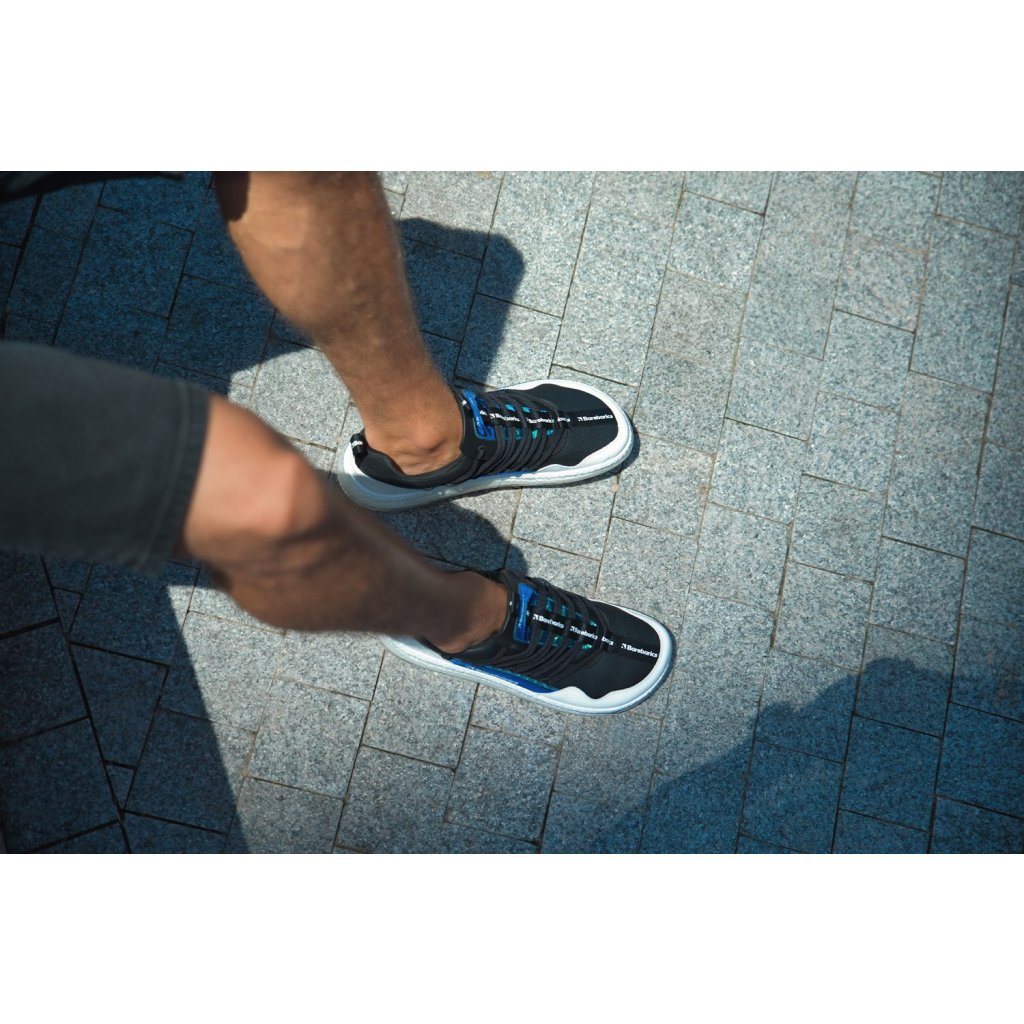 Be Lenka Barebarics Futura Iridescent Black Barfußschuhe