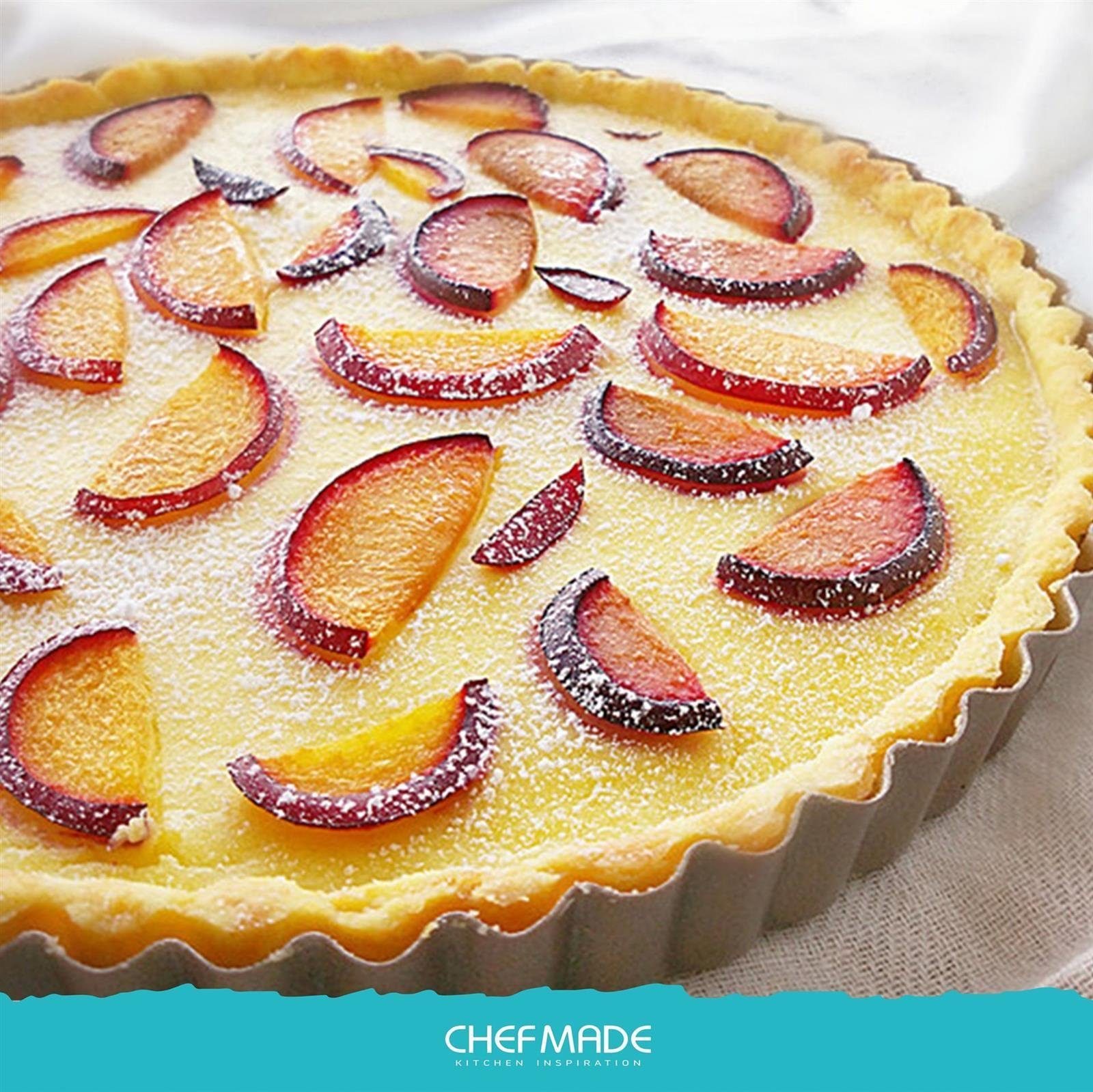 Chefmade Tarteform Kuchenform, (CHEFMADE, 24cm Tarteform mit Hebeboden, 240x23mm, Champagnergold, antihaft- & silikonbeschichtet, Quicheform, mit Hebeboden, Pie Form, Hebebodenform, Obstkuchenform, Karbonstahl 2-tlg), Tarteform mit Hebeboden - Quiche