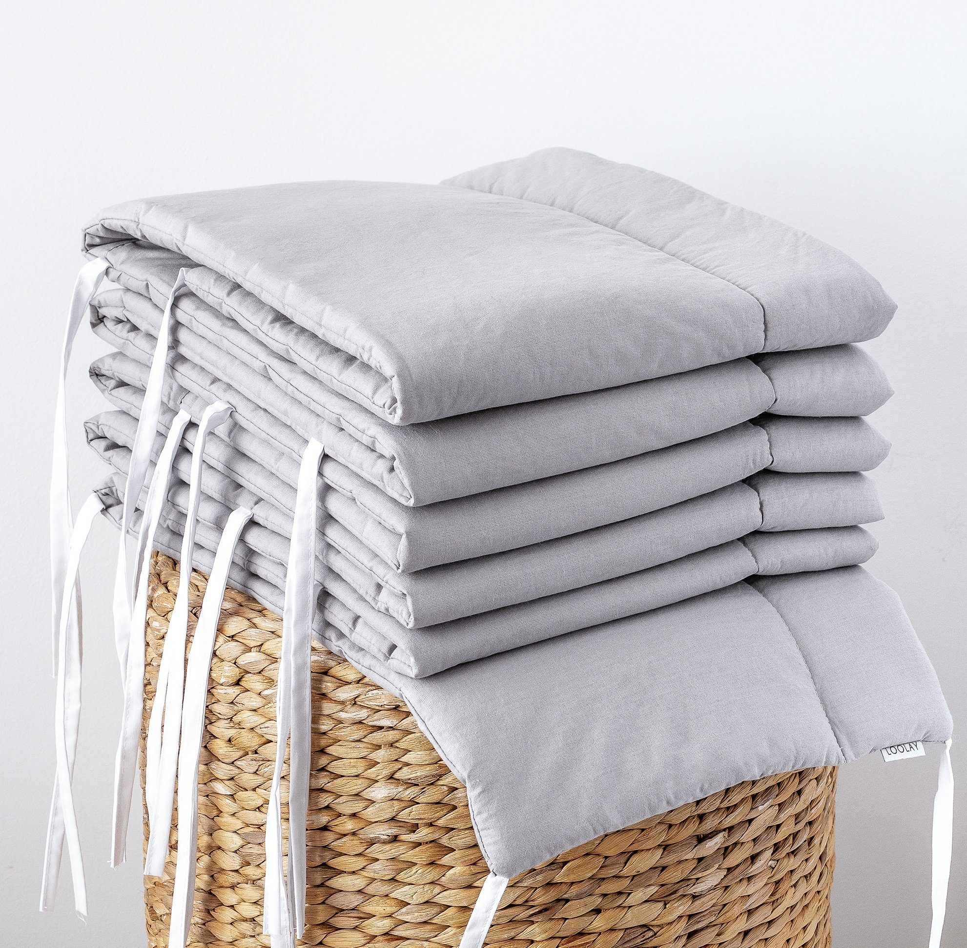 Loolay Bettnestchen GRAU BIO-Baumwolle Atmungsaktives Babybett BETTUMRANDUNG, (420, 360, 210, 180 x 30cm, LUX Babyausstatung Umrandung Kopfschutz Kantenschutz Bettschlange), LOOLAY® - 100% Europäische Stoffe und Kleinserien-Nähen!, Handmade!
