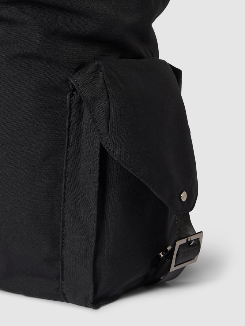 Rucksack mit Außenfächern in schwarz