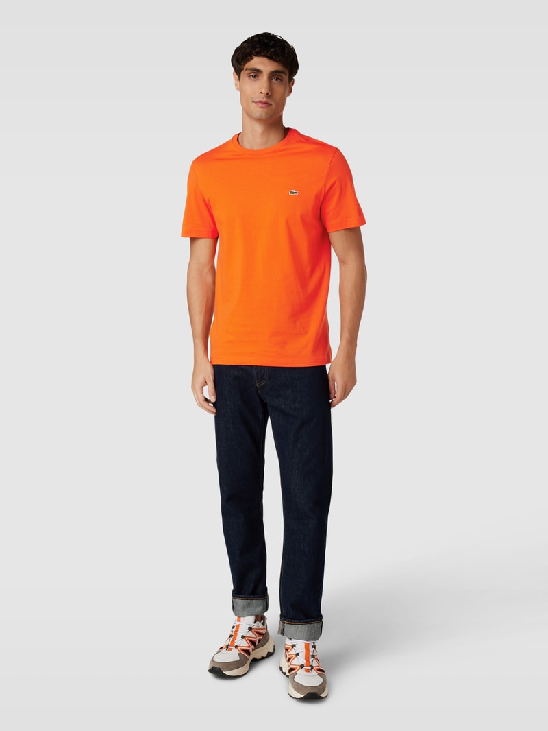 T-Shirt mit Logo-Patch in orange