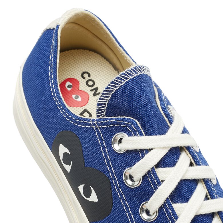 Comme des Garcons Play Black Heart Chuck Taylor All Star '70 Low blue