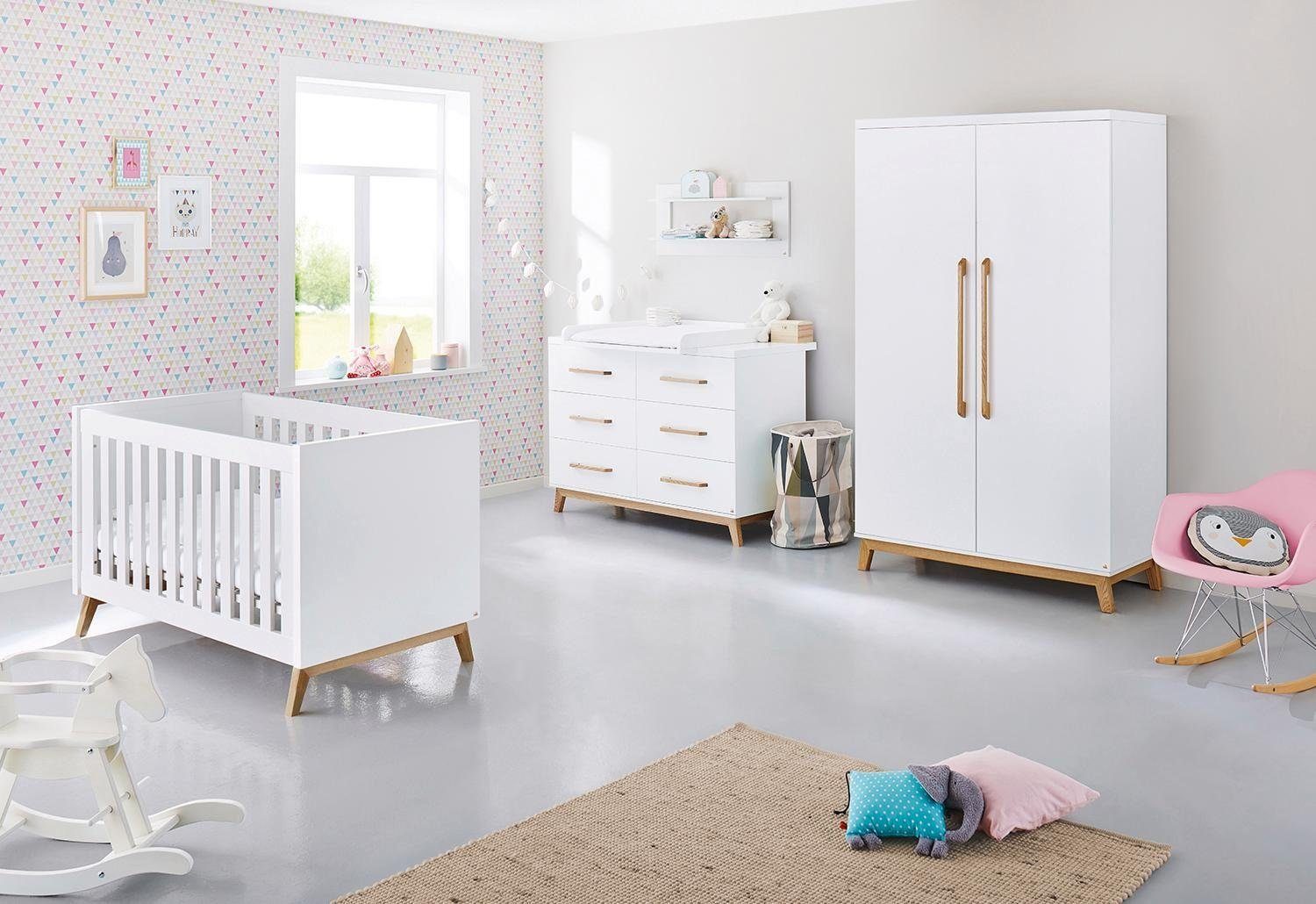Pinolino® Babyzimmer-Komplettset Riva, (Set, 3-St., Kinderbett, Wickelkommode, Kleiderschrank), extrabreit; mit Kinderbett, Schrank und Wickelkommode