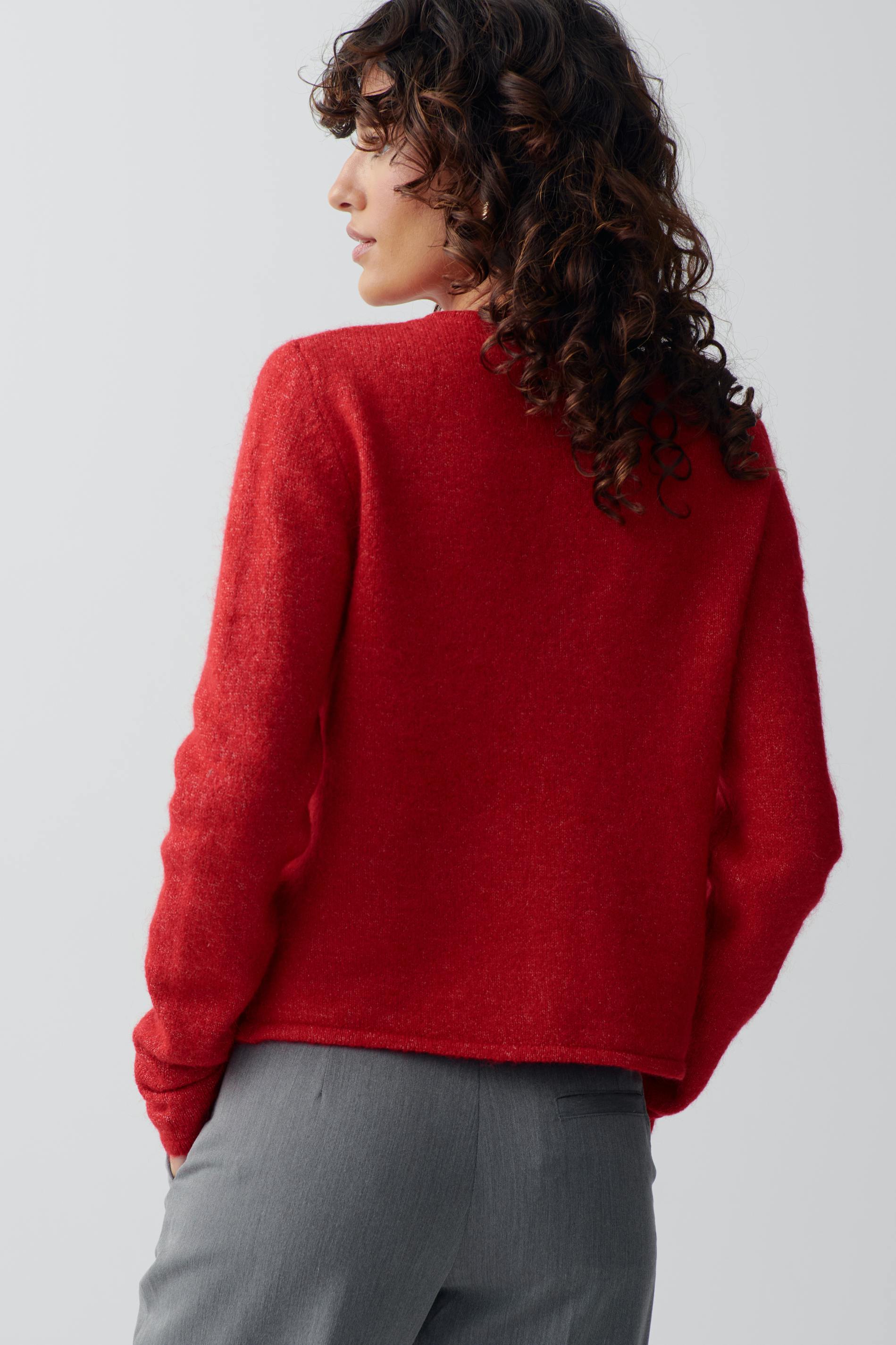 Knitted cardigan