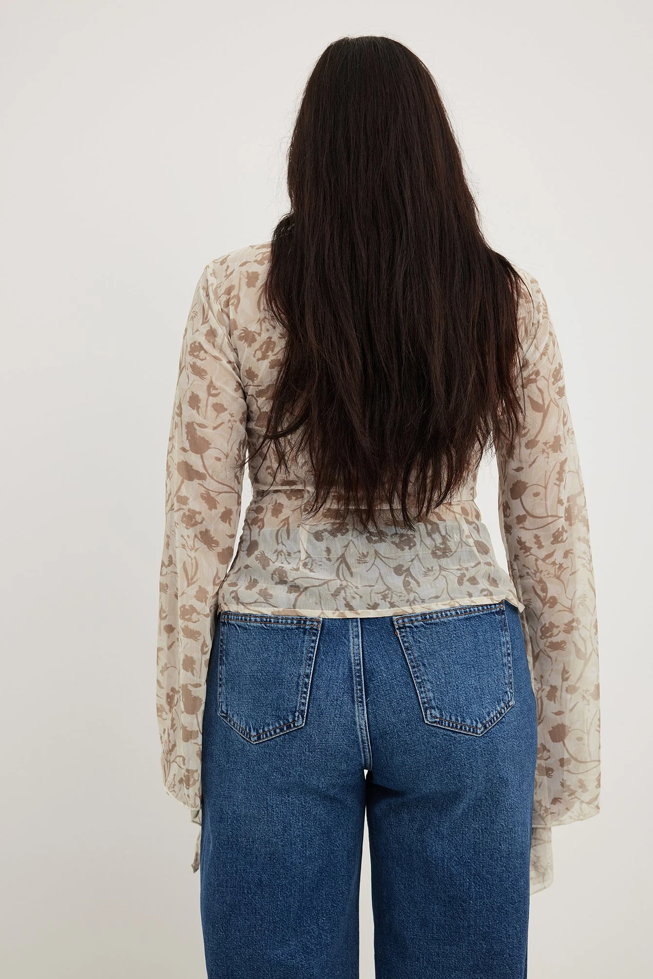 Fitted Long Sleeve Chiffon Blouse