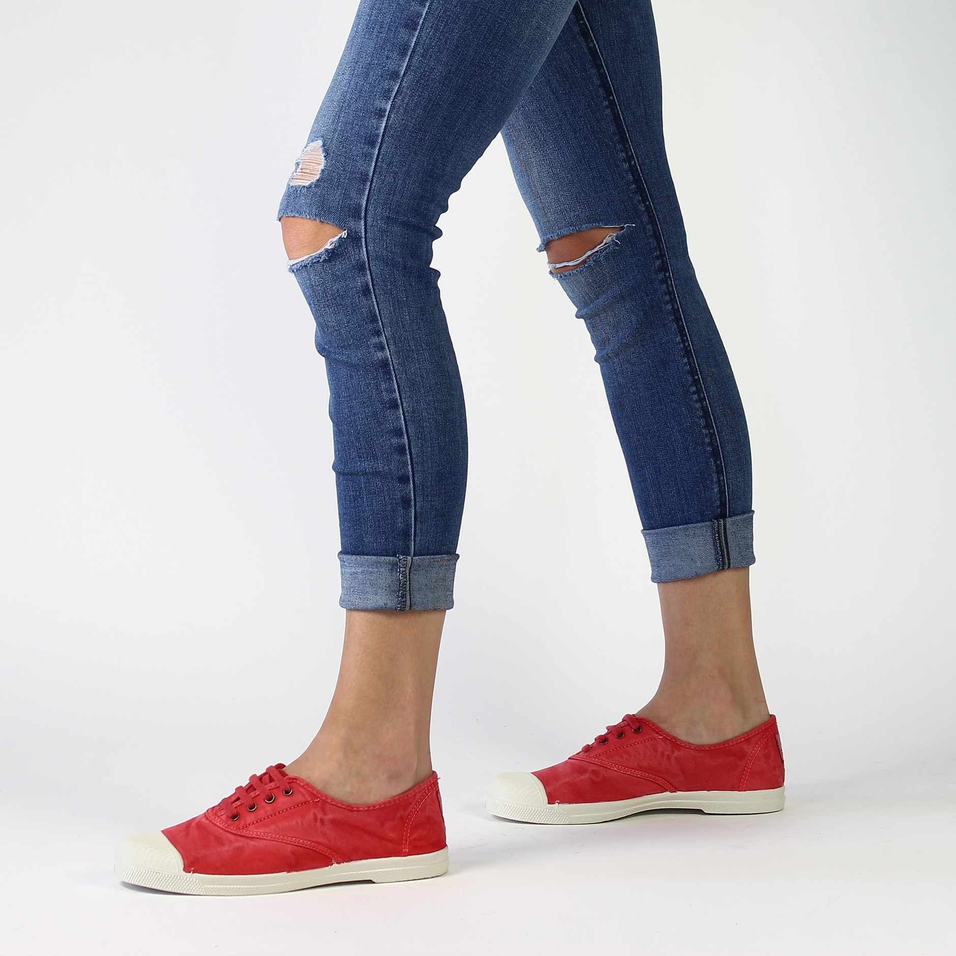 Natural world  102 E - Rouge
