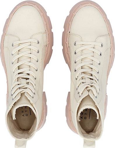Another A Stiefelette