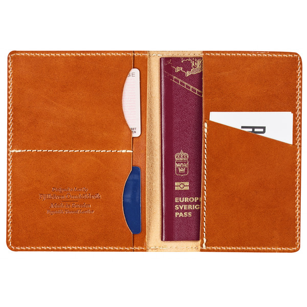 LEATHER PASSPORT COVER - Wertsachenaufbewahrung