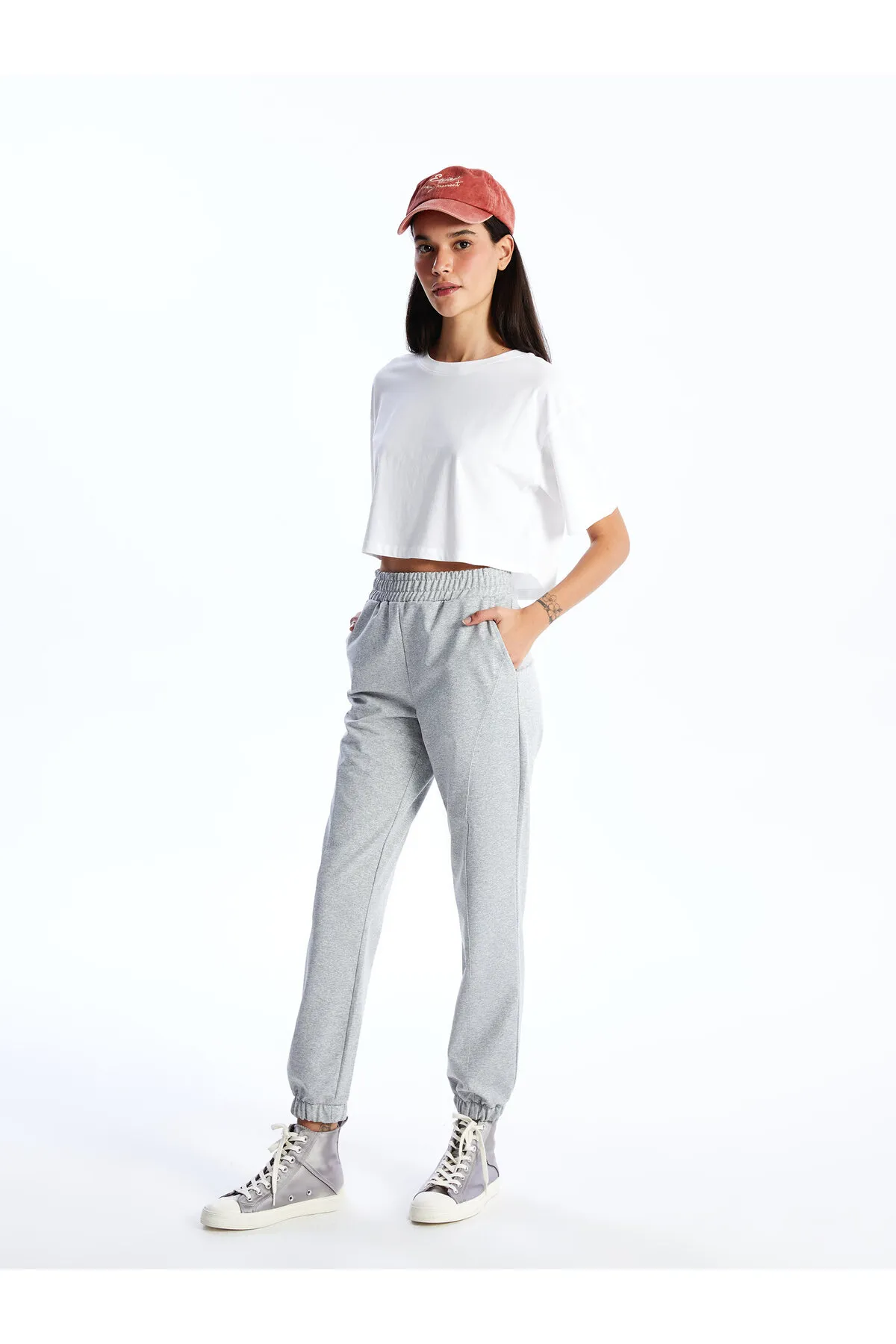 LC Waikiki  Jogginghose - Grau - Straight