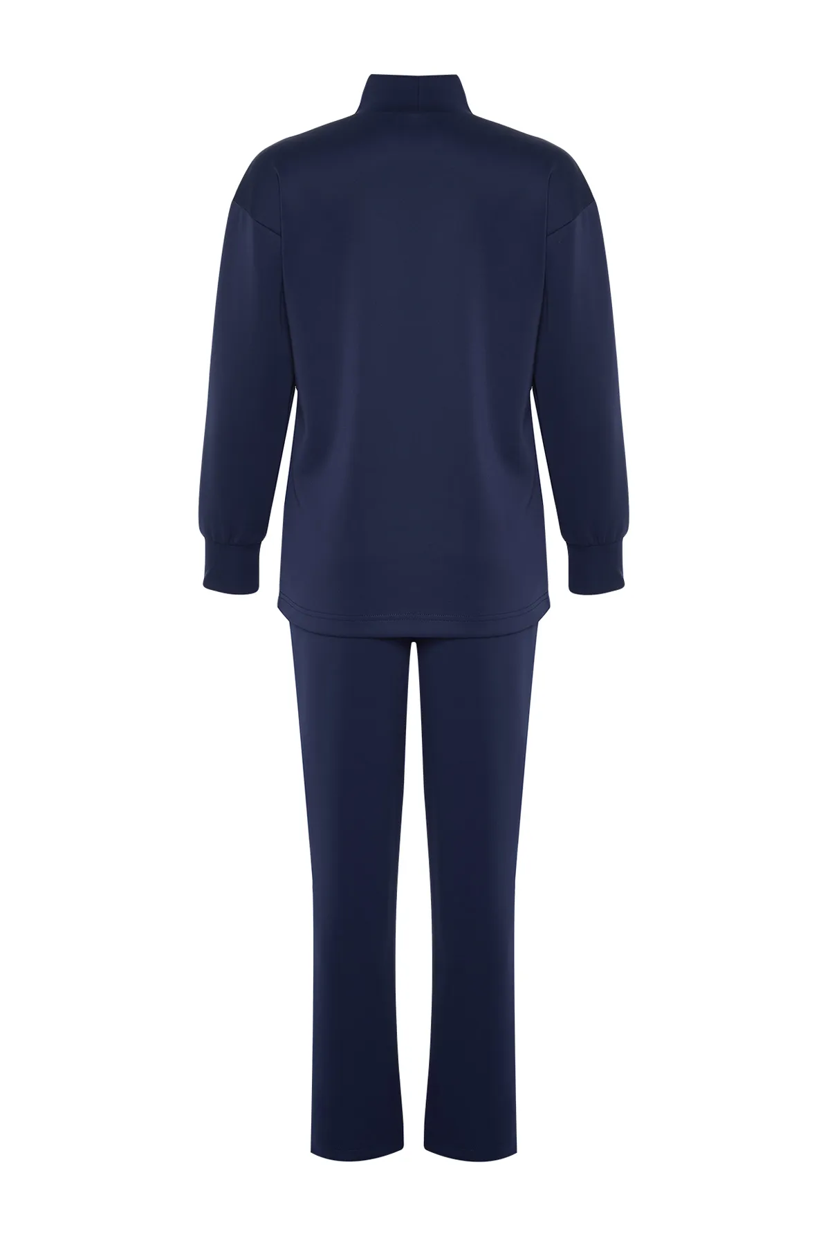Trendyol Modest  Marineblaues Strick-Trainingsanzug-Set „Taucher/Scuba“ mit aufgestickten Buchstaben TCTAW24EN00010