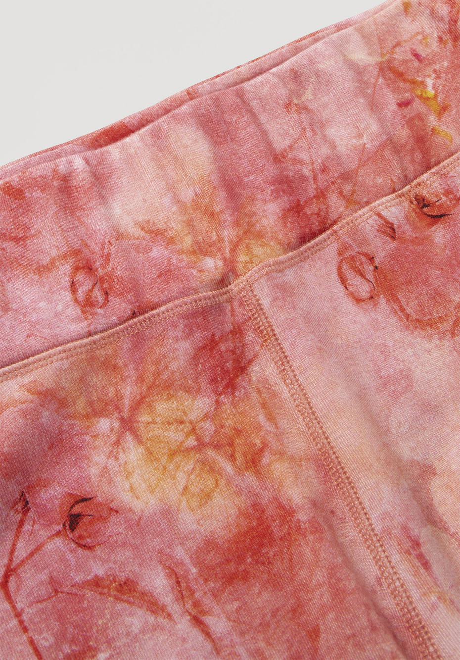 Kurze High Waist Leggings aus TENCEL™ Modal