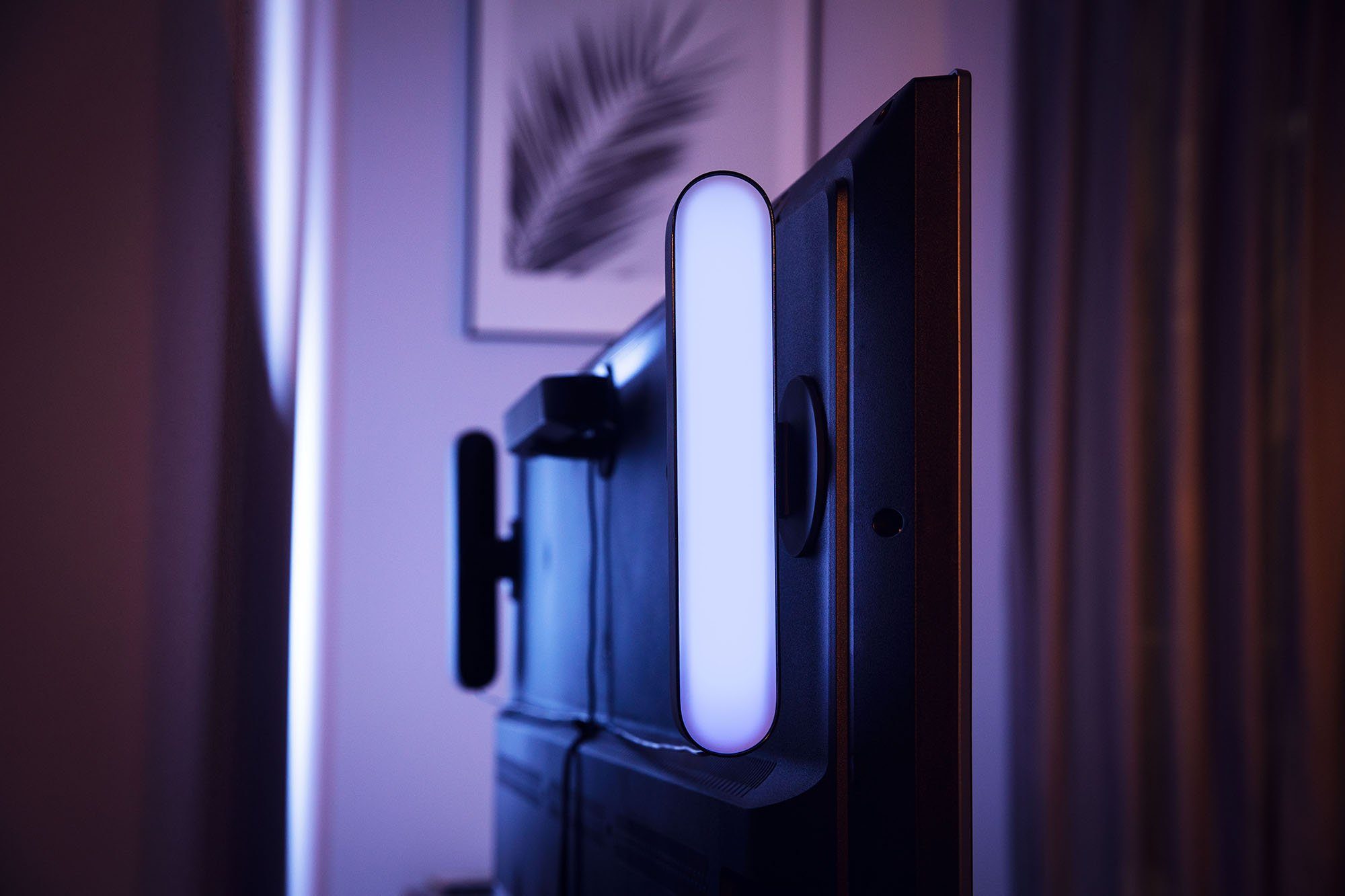 Philips Hue LED Tischleuchte PLAY, Dimmfunktion, Farbwechsel, Smart Home, mehrere Helligkeitsstufen, LED fest integriert, Extra-Warmweiß, Kaltweiß, Neutralweiß, Tageslichtweiß, Warmweiß, LED Play Lightbar