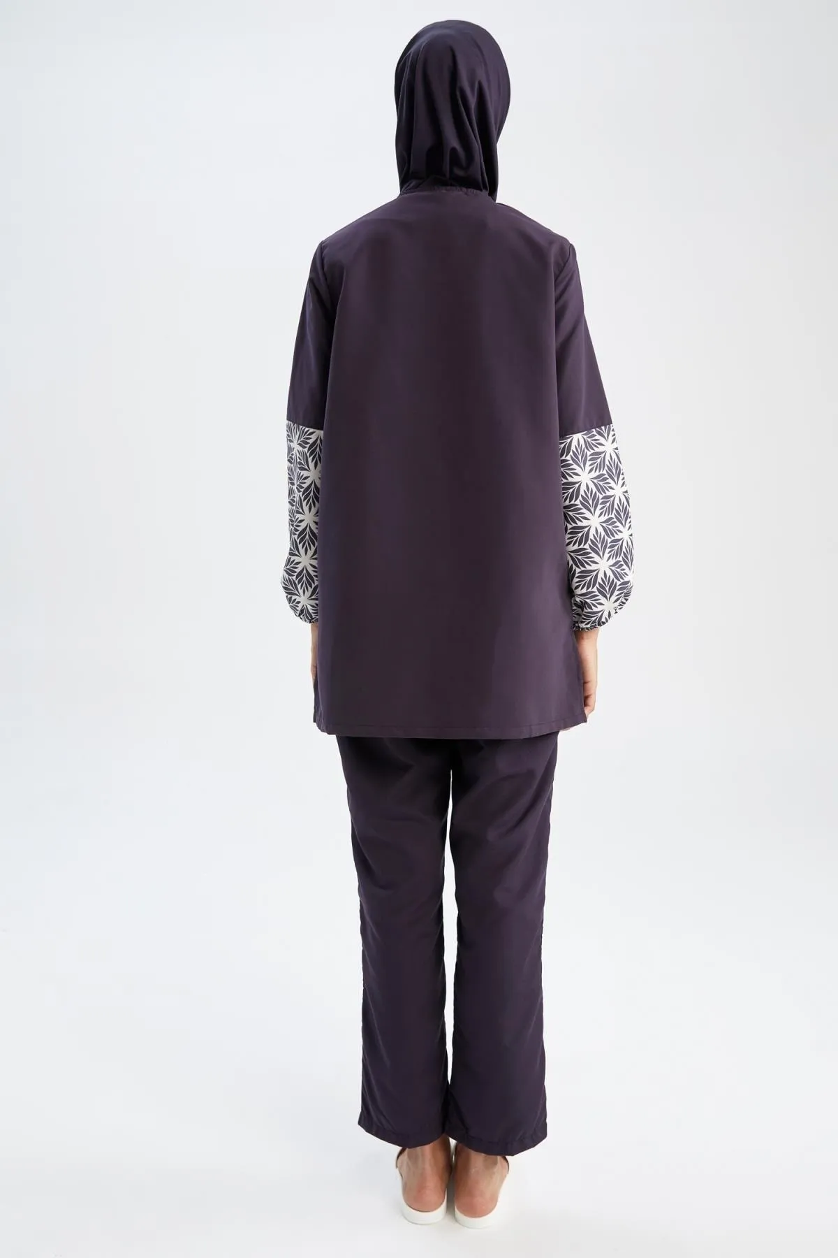 DeFacto  Burkini im 4er-Pack mit wasserabweisendem Muster und normaler Passform