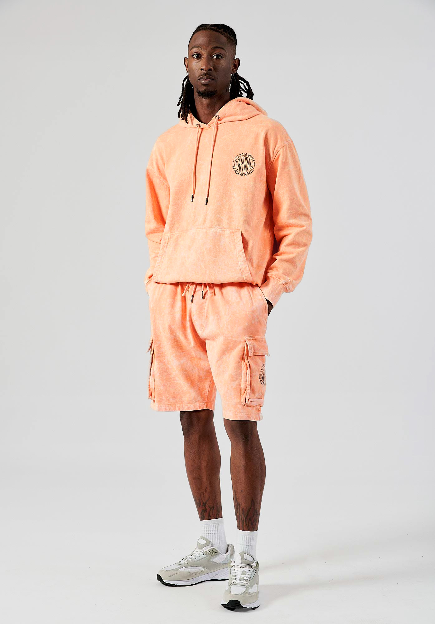 BINX   Short orange homme 100% coton