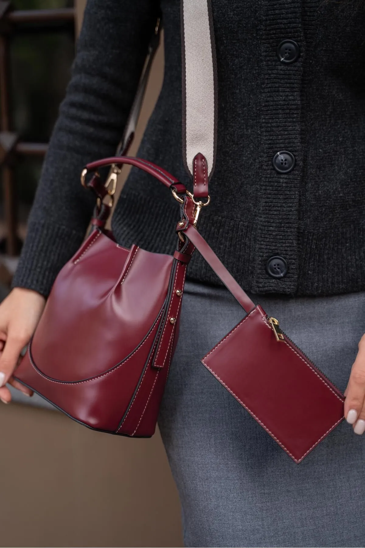 Madamra  Burgunderrote, oben genähte Geldbörsen-Beuteltasche für Damen