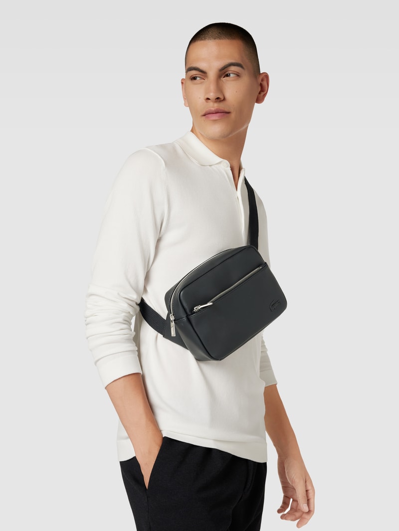 Bauchtasche mit Logo-Patch in schwarz