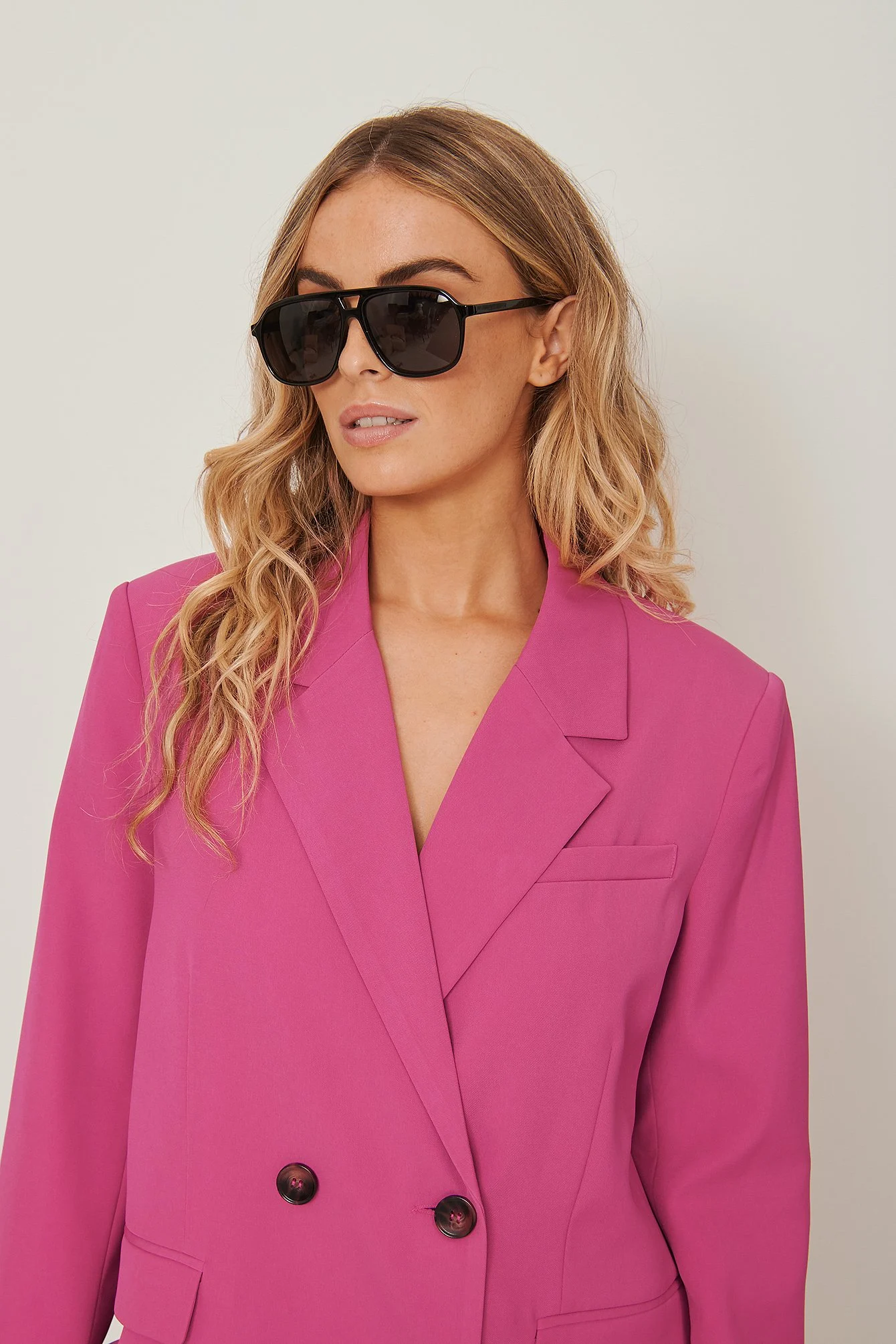 Sonnenbrille im Retro-Pilot-Look