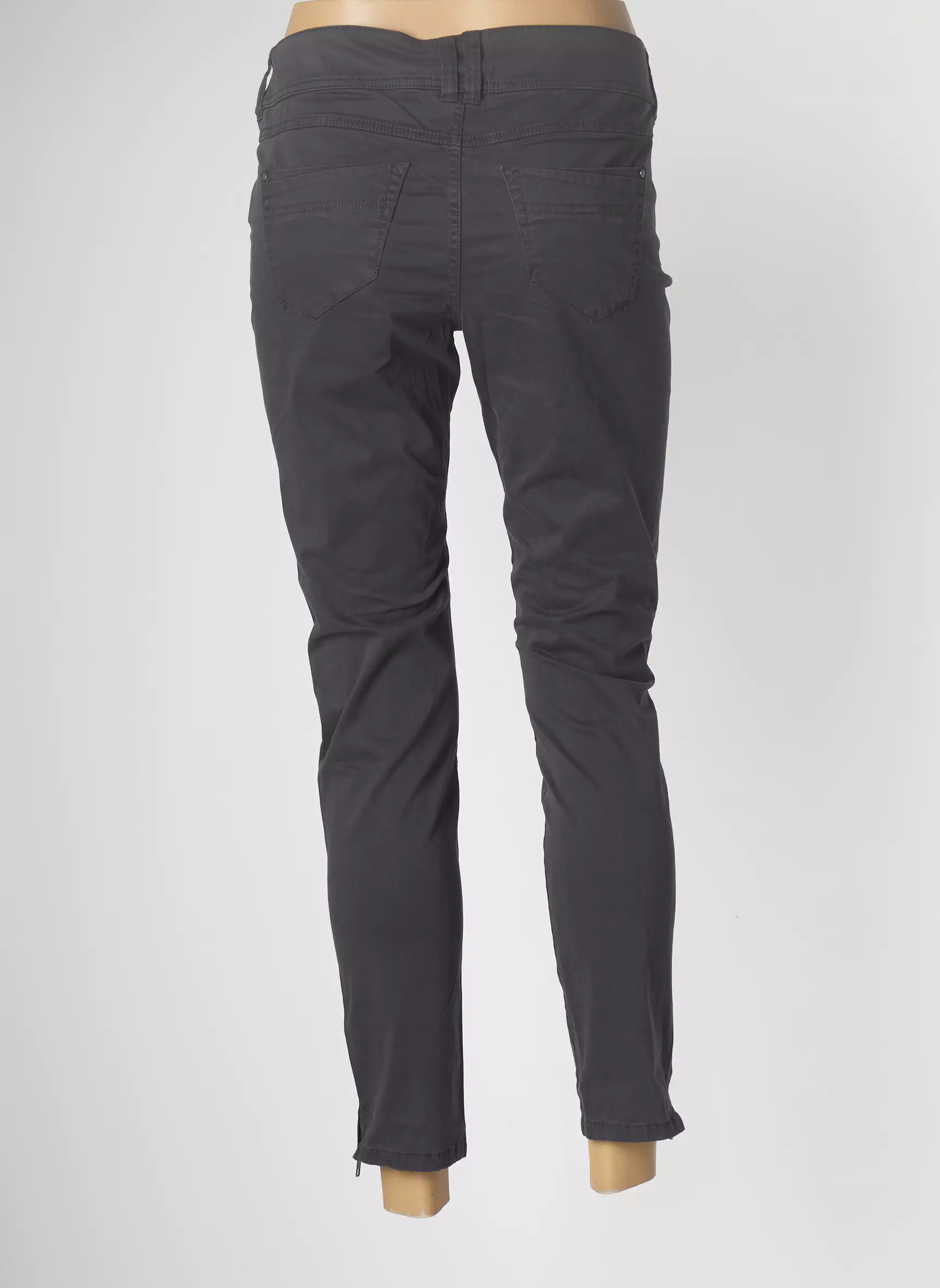 Ddp Pantalon7 8 Femme couleur gris