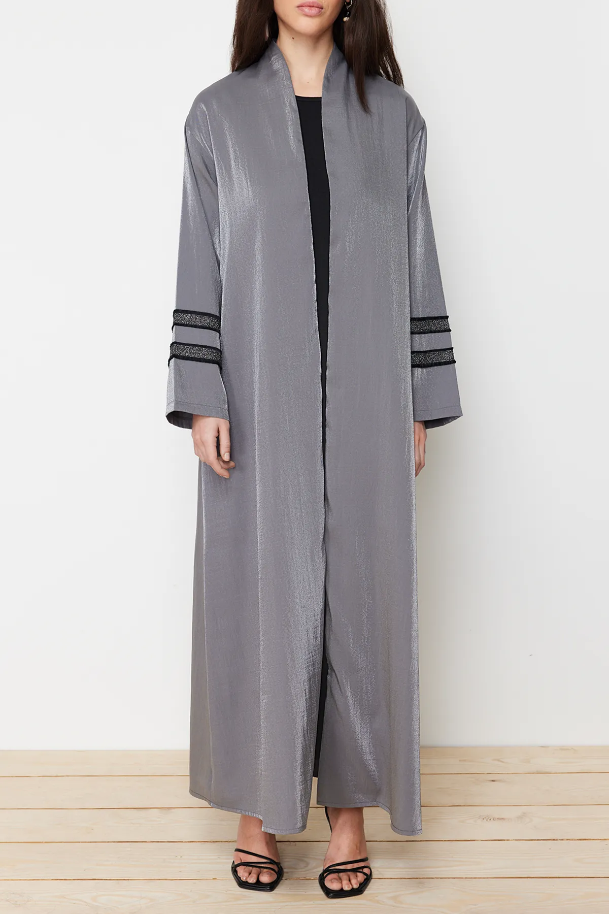 Trendyol Modest  Geräucherte, bestickte, glänzende, lange gewebte Mütze & Ferace & Abaya TCTSS24KF00004